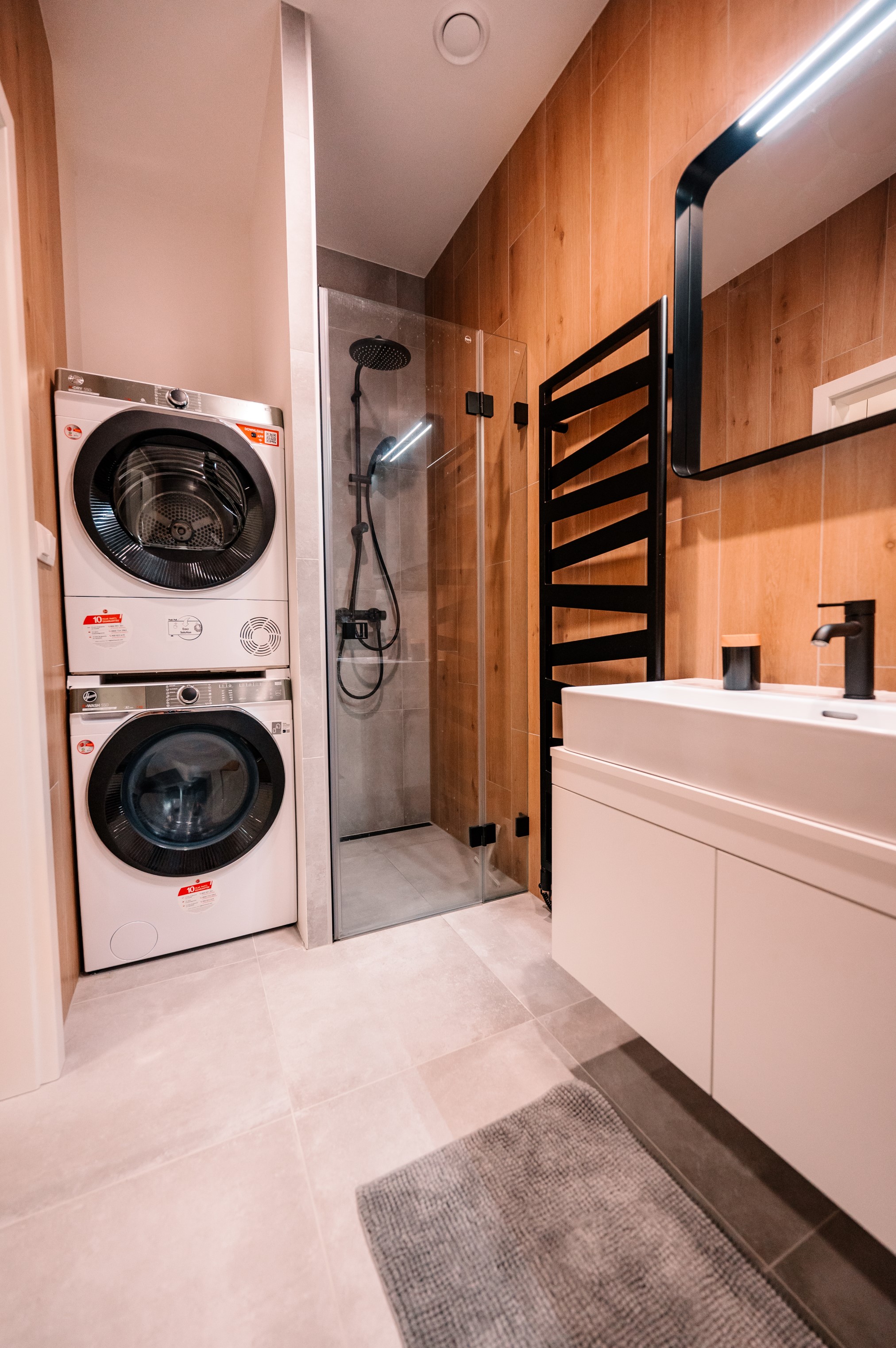 Elegantní byt se 3 ložnicemi, vlastní terasou a zahradou | Ubytování až pro 6 osob — foto 10