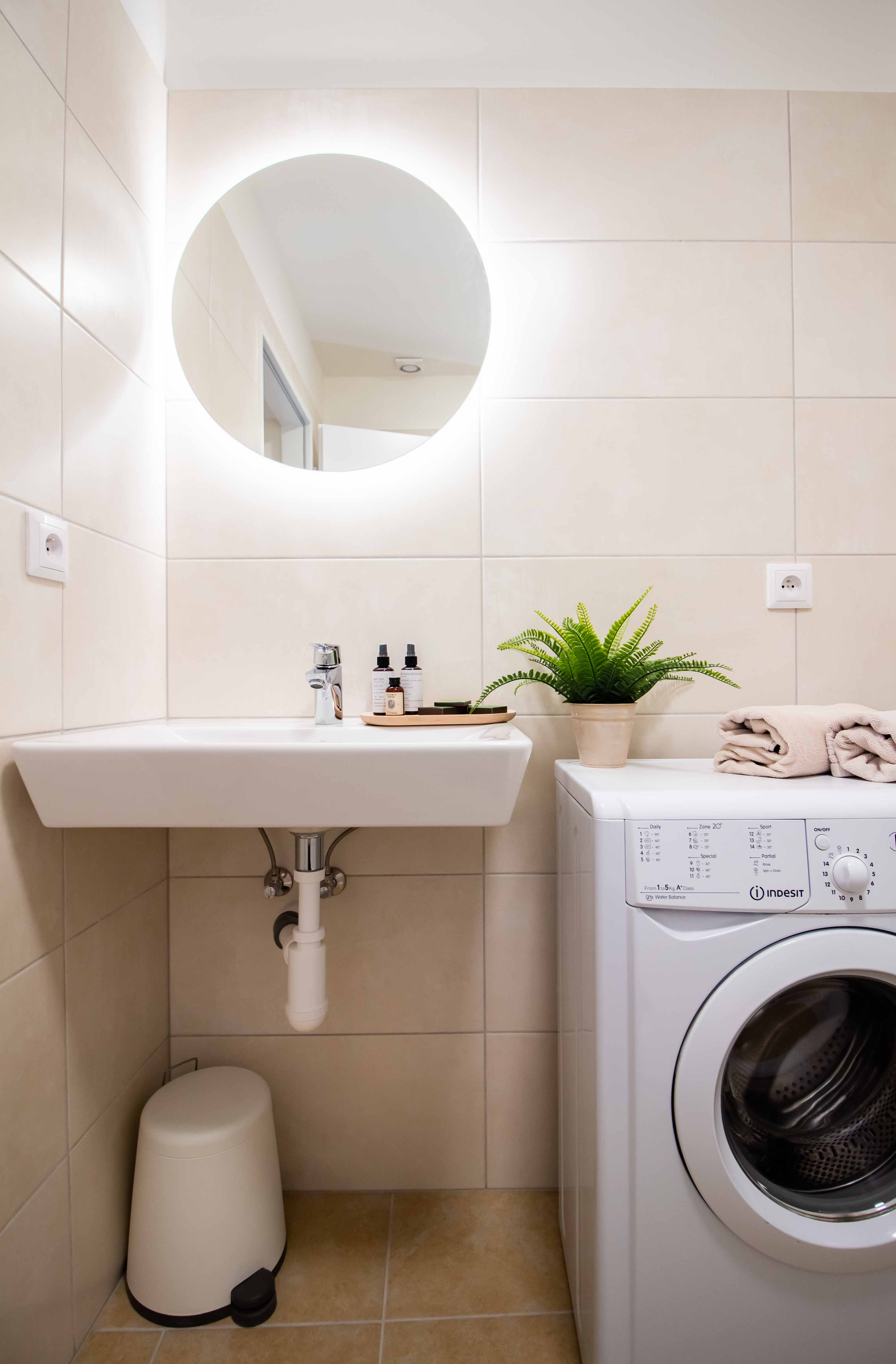 Pronájem lůžek v nově zrekonstruovaném moderním bytě 2+1, centrum Brna – ideální pro 5 studentů — foto 9