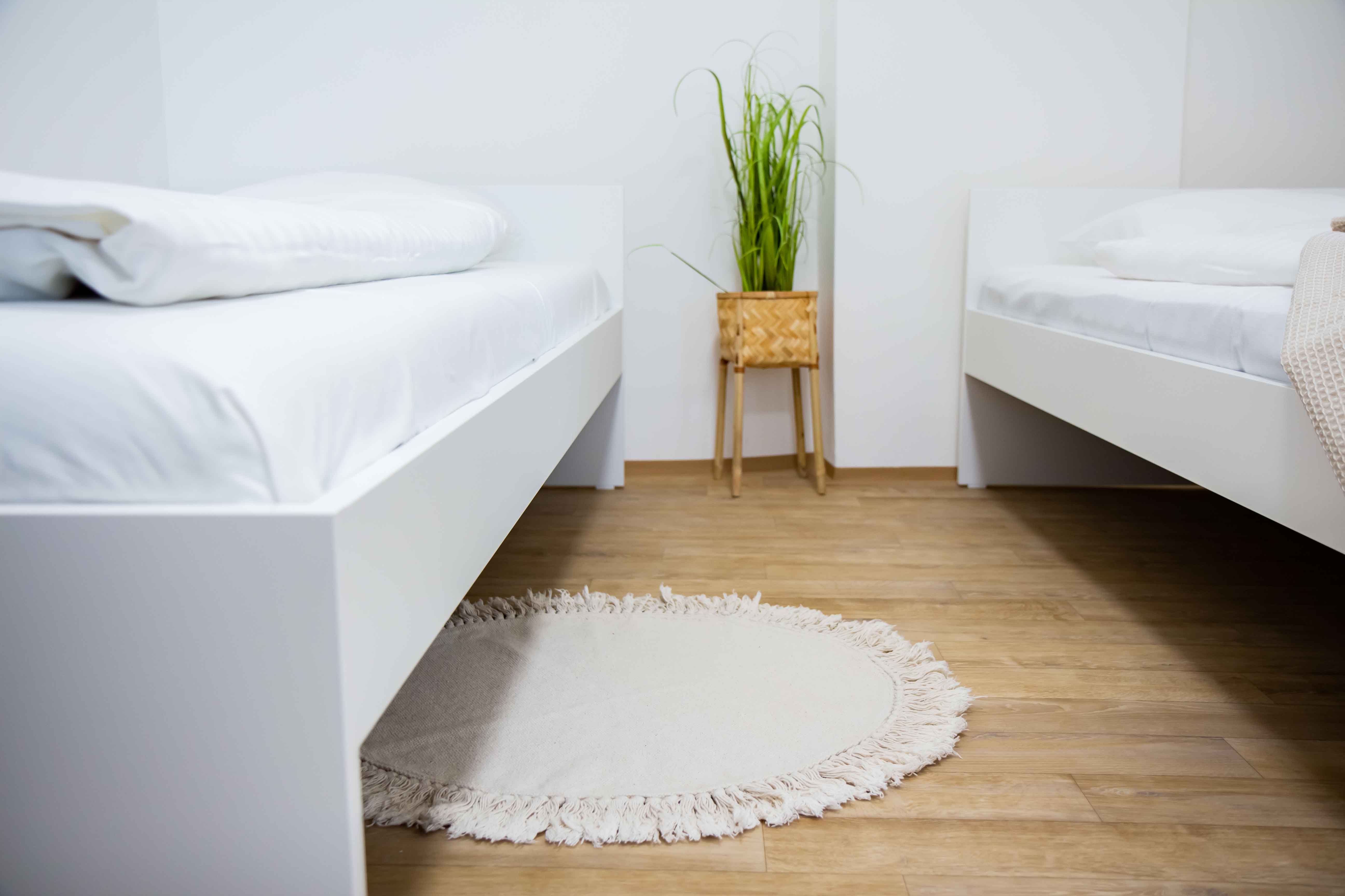 Pronájem lůžek v nově zrekonstruovaném moderním bytě 2+1, centrum Brna – ideální pro 4 studenty — foto 3