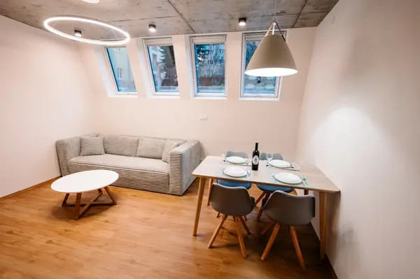 Elegantní byt se 3 ložnicemi, vlastní terasou a zahradou | Ubytování až pro 6 osob — foto 6
